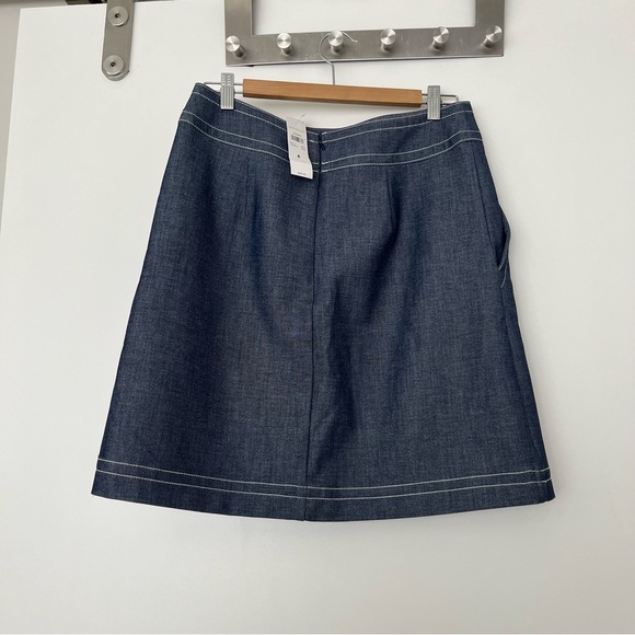 Ann Taylor Knee Length Wrap Skirt - Size 8, NWT - Picture 3 of 5